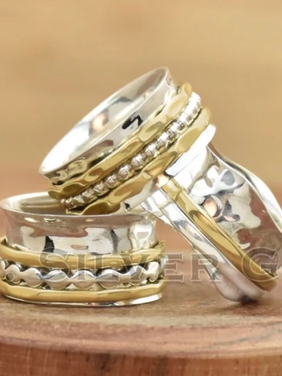 Jewelry - Hammer spinner ring size 9.5 sterling silver